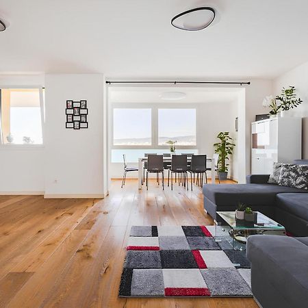 Attico Riva Mare Apartment Muggia Bagian luar foto