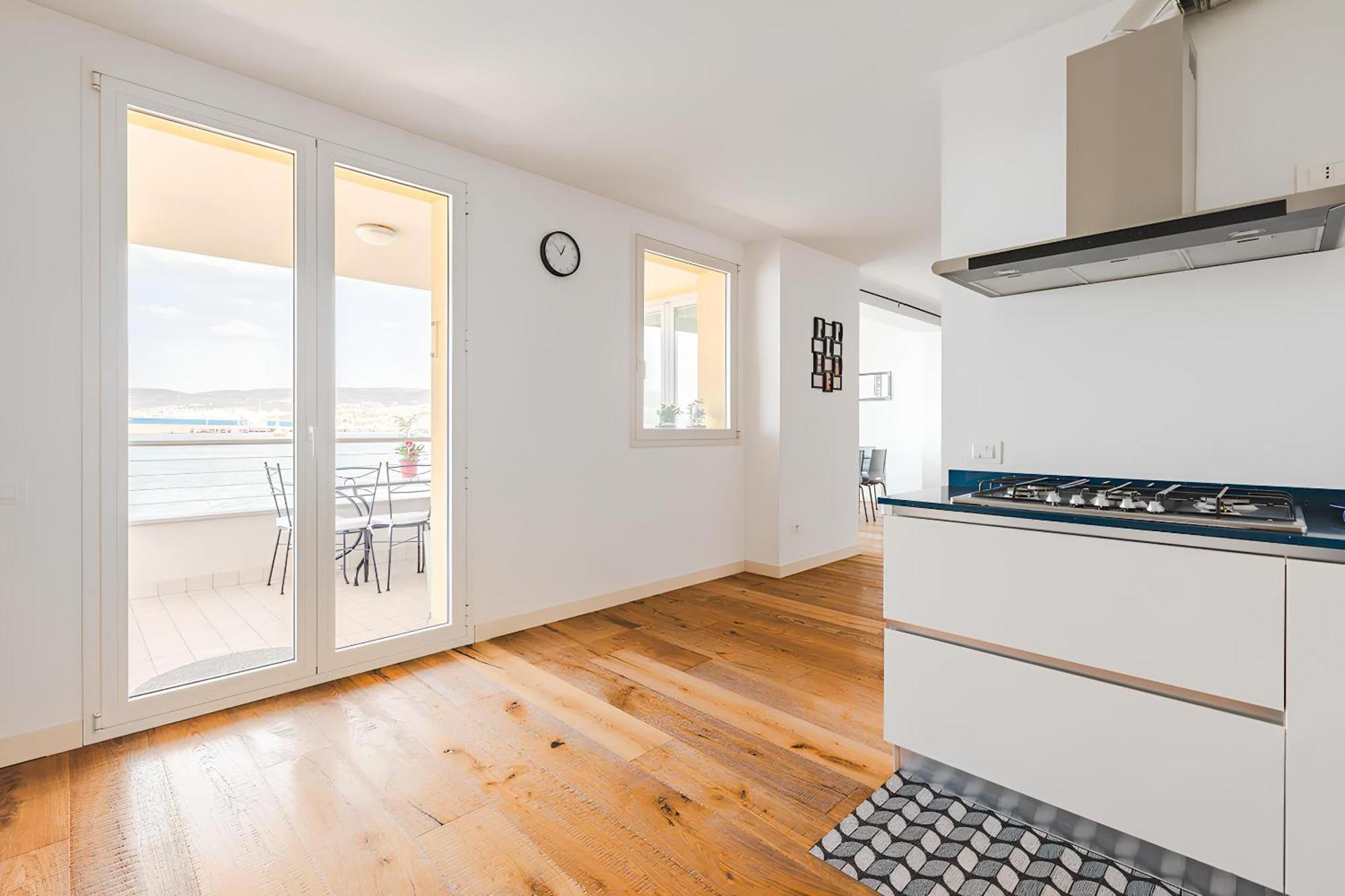 Attico Riva Mare Apartment Muggia Bagian luar foto