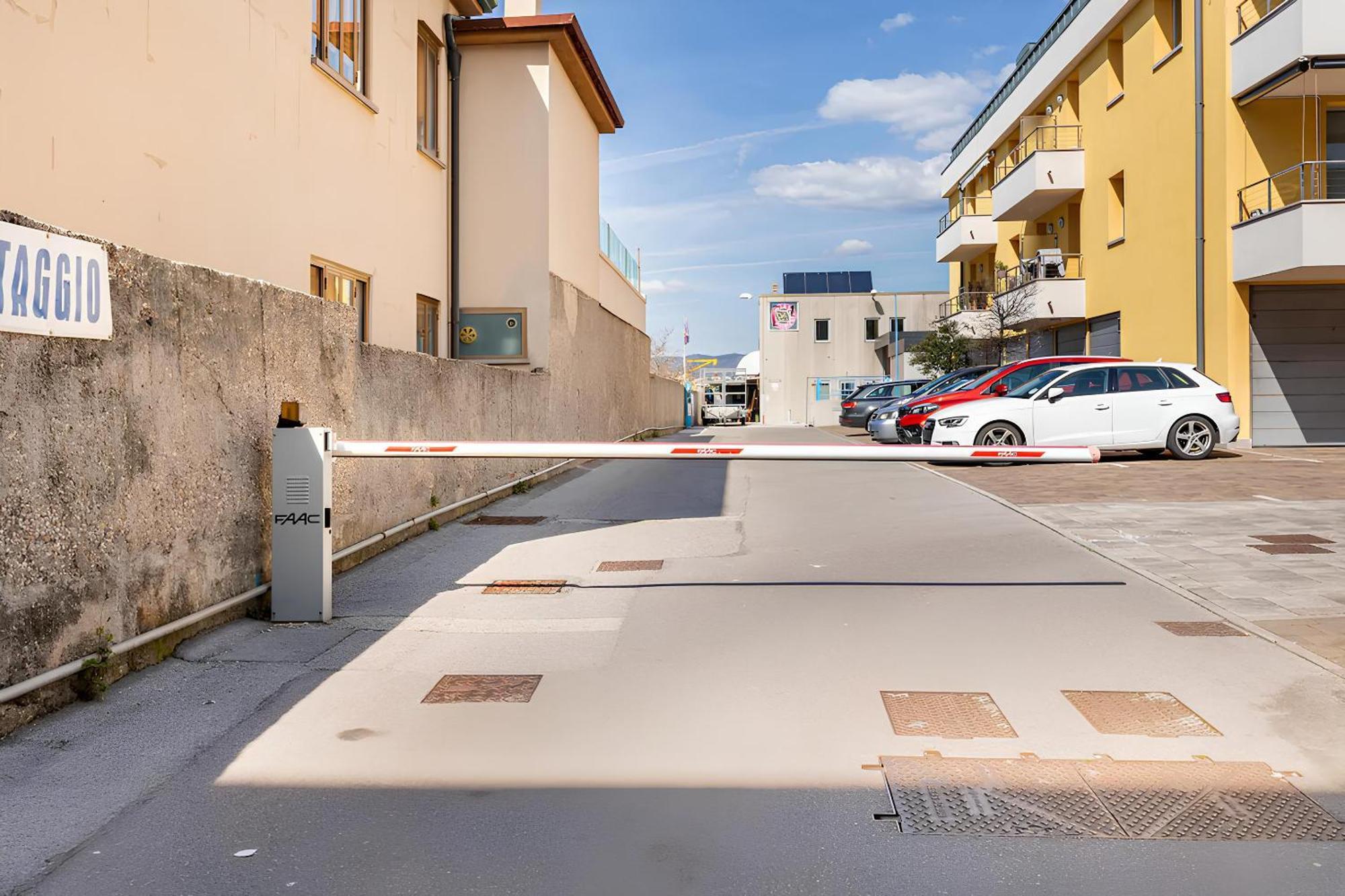 Attico Riva Mare Apartment Muggia Bagian luar foto